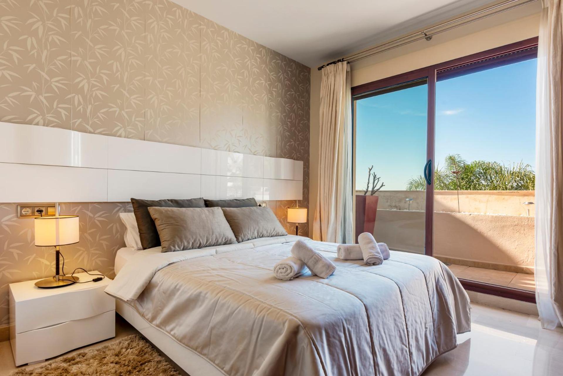 Stylish With Pool In By Costarentals - Ref M51 Apartamento Marbella